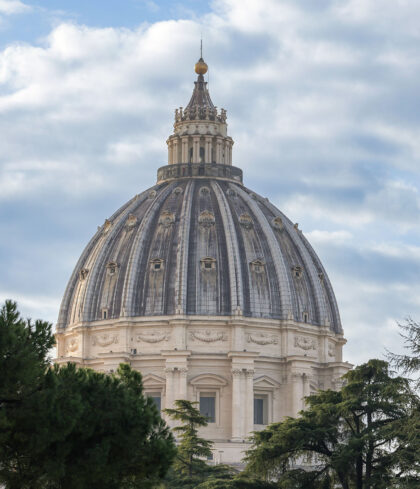 Vatican pexels magda ehlers 1
